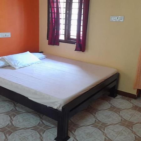 Villa Umar Homestay Puducherry Exterior foto